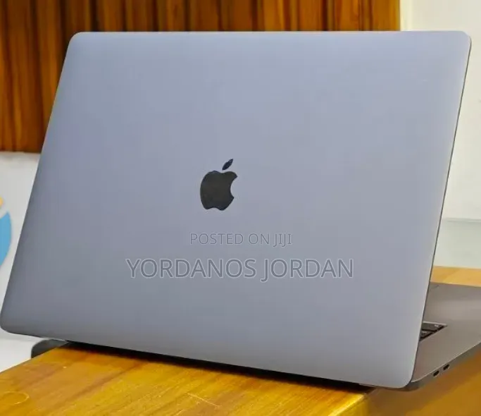New Laptop Apple MacBook Pro 2018 32GB Intel Core i9 SSD 2T