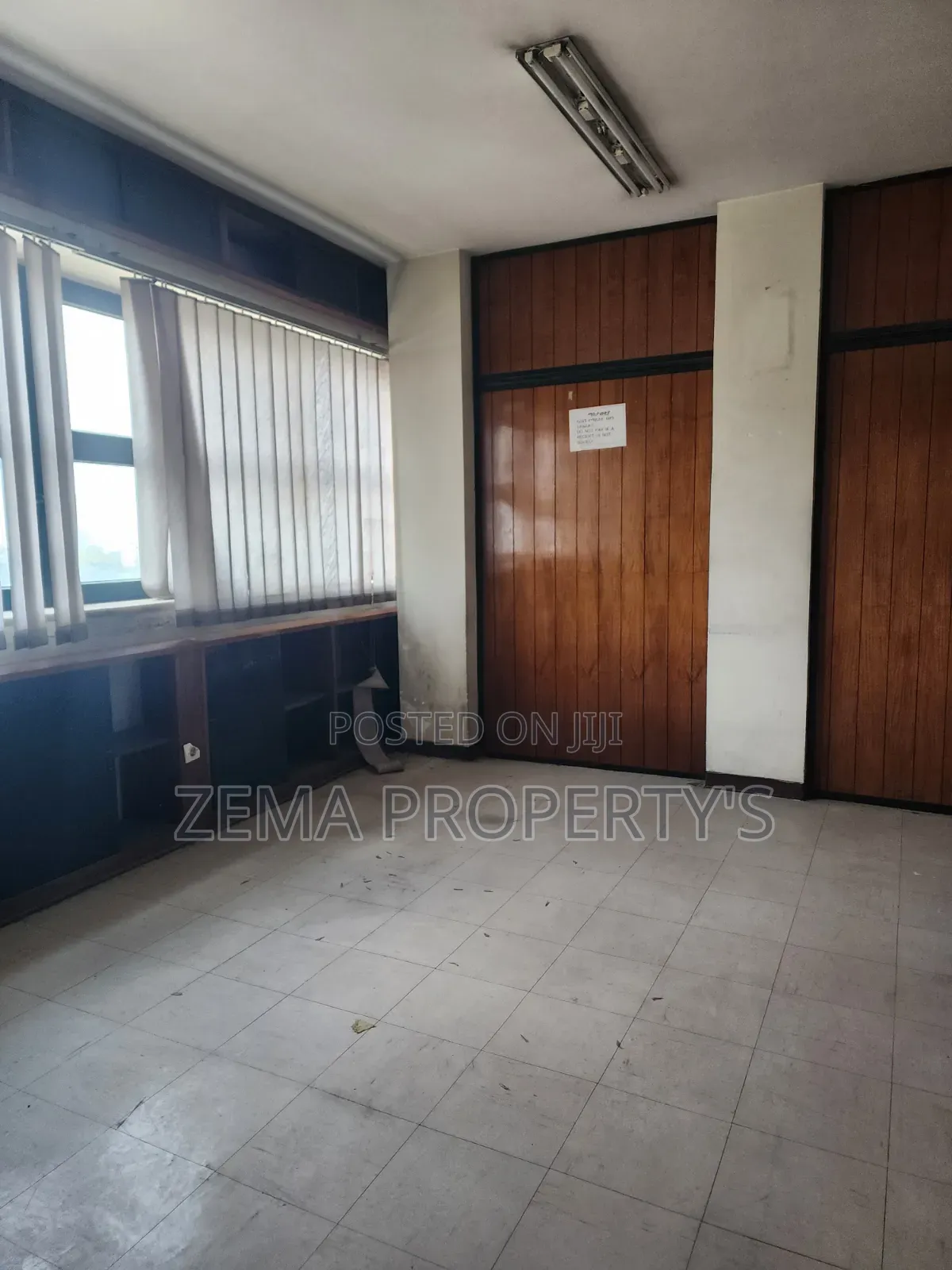 Office Rent 36 Ms 34,020 Birr Around Capital Hotel