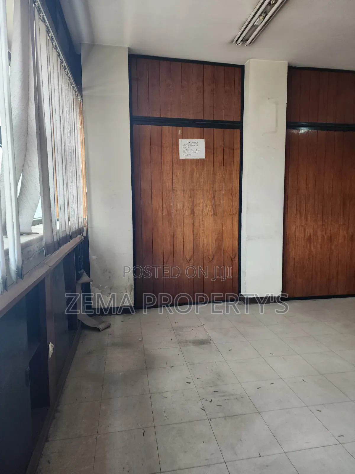 Office Rent 36 Ms 34,020 Birr Around Capital Hotel