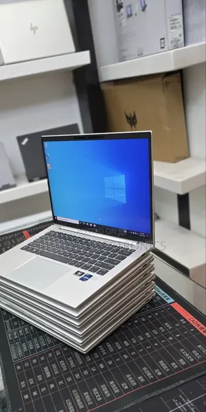 New Laptop HP EliteBook 840 G9 16GB Intel Core i7 SSD 512GB