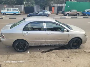 Toyota Corolla 2005 Gold