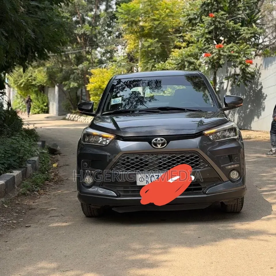 Toyota Raize 2022 Gray