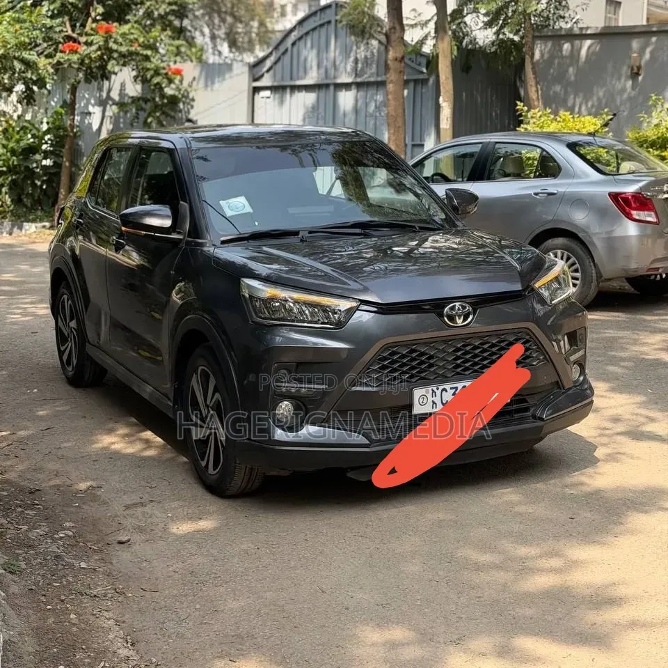 Toyota Raize 2022 Gray