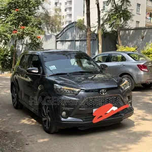Toyota Raize 2022 Gray