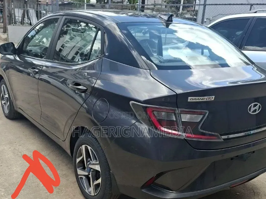 Hyundai I10 2023 Gray