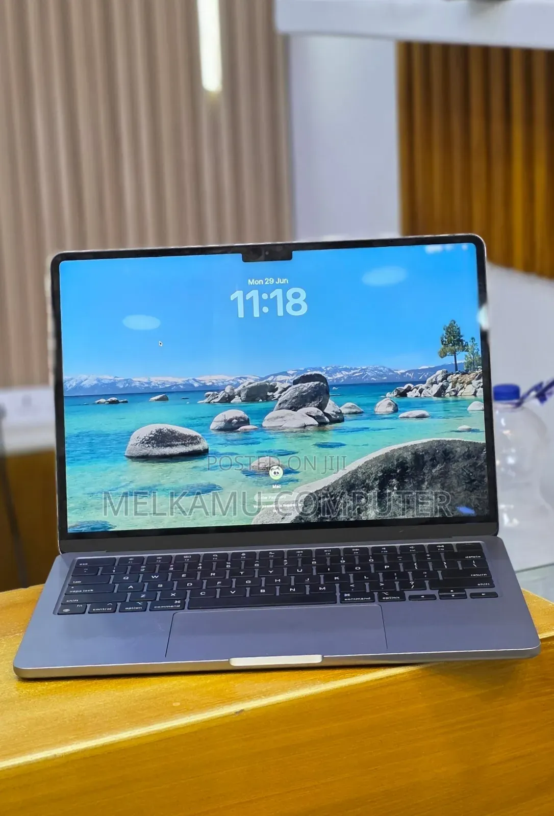 New Laptop Apple MacBook Air 2023 M2 8GB Apple M2 SSD 256GB