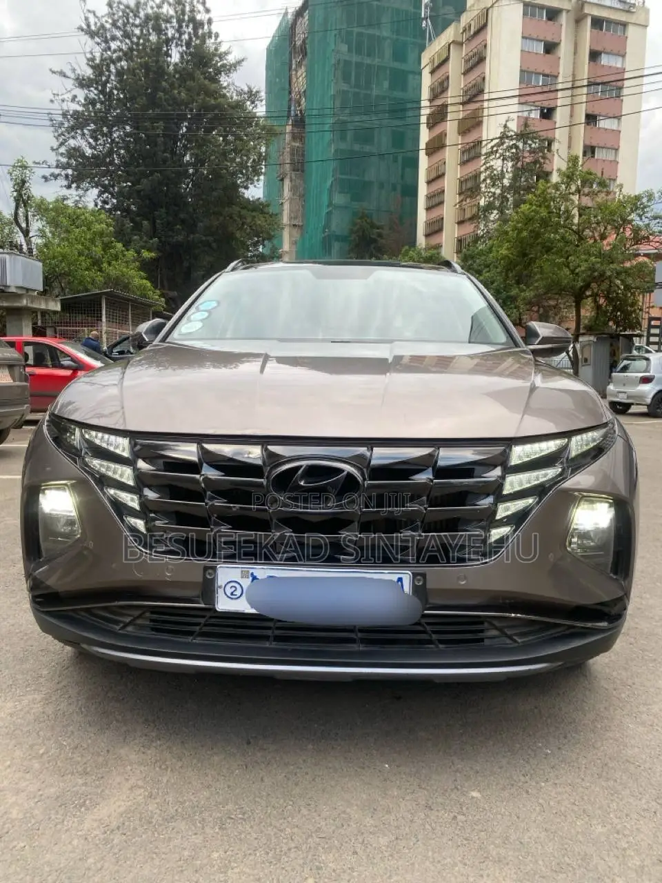 Hyundai Tucson Limited 2022 Brown