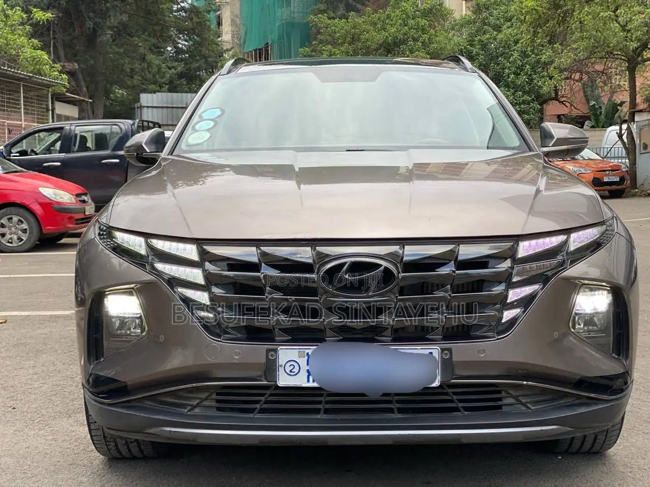 Hyundai Tucson Limited 2022 Brown