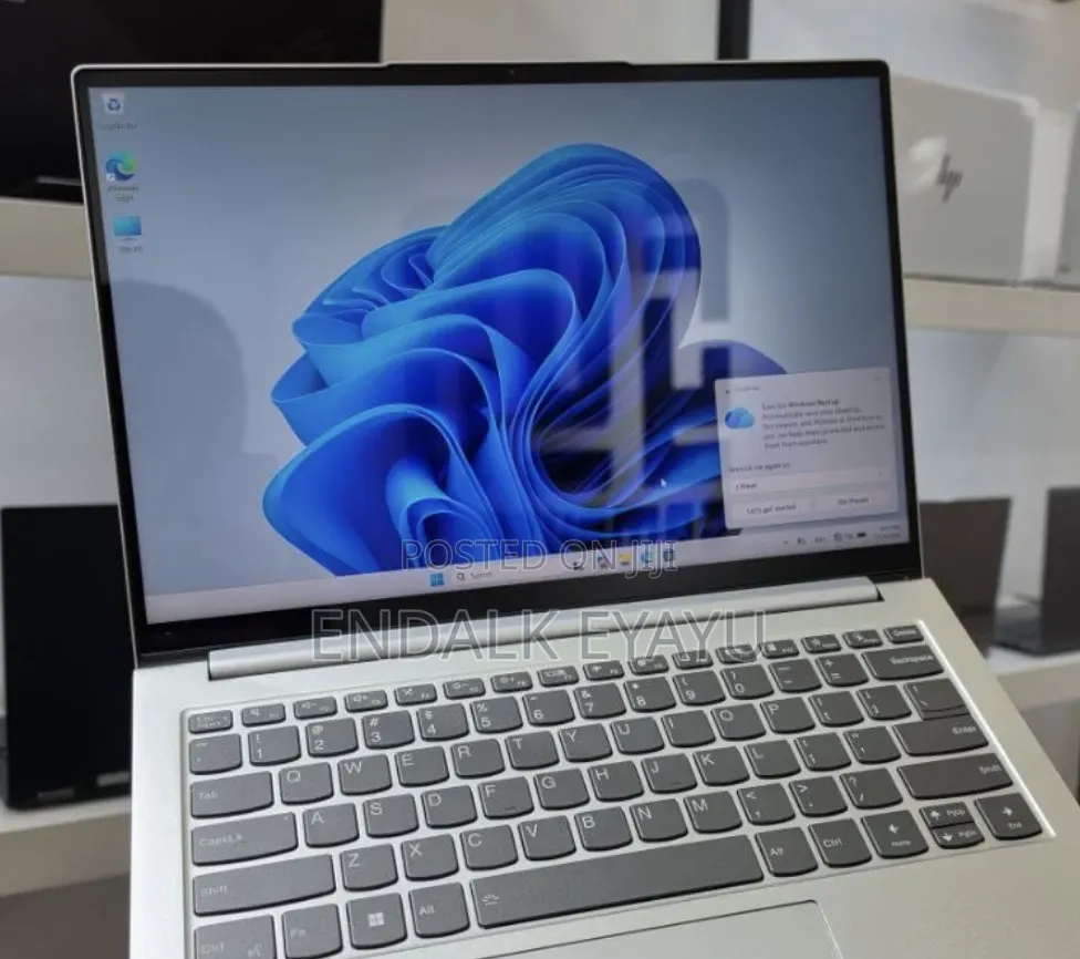 New Laptop Lenovo IdeaPad 720S 16GB AMD Ryzen 7 SSD 512GB