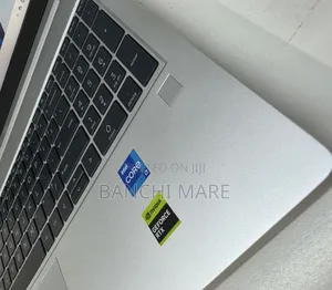 New Laptop HP Probook 11 EE G1 16GB Intel Core i7 SSD 1T