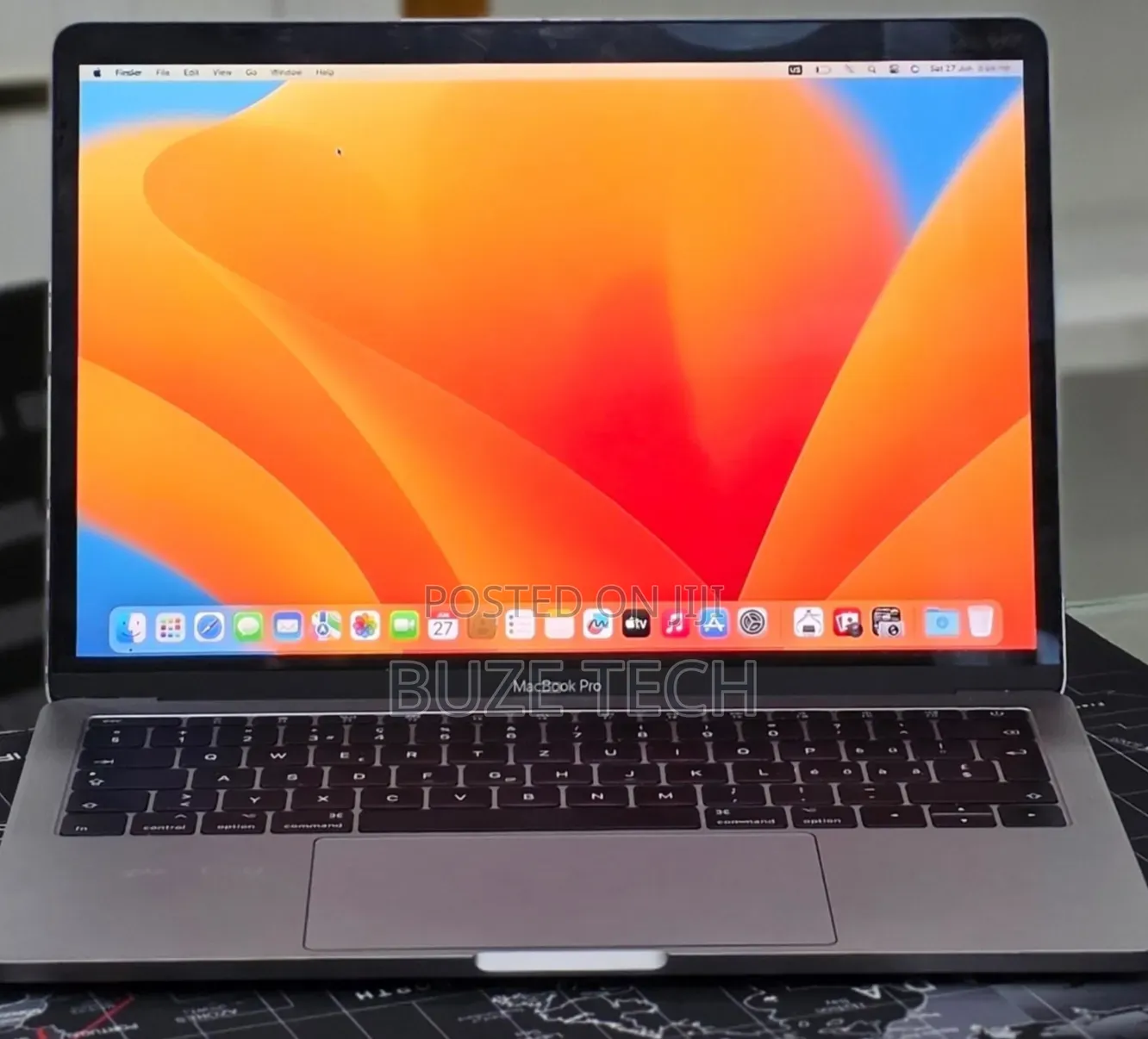 New Laptop Apple MacBook Pro 2017 16GB Intel Core i5 SSD 512GB