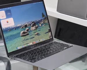 New Laptop Apple MacBook Air 2020 M1 8GB Apple M1 SSD 256GB