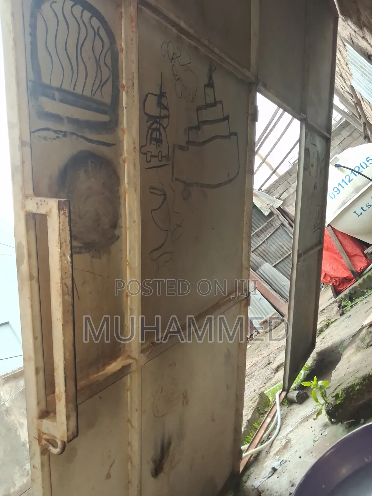 Store Iron Door