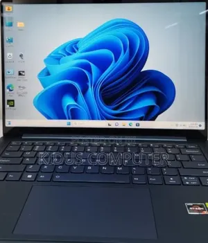 New Laptop Lenovo Yoga 2 16GB AMD Ryzen 7 SSD 512GB