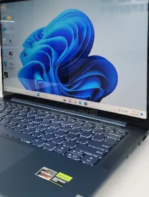 New Laptop Lenovo Yoga 2 16GB AMD Ryzen 7 SSD 512GB