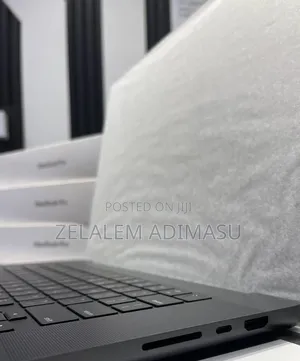 New Laptop Apple MacBook Pro 2023 M3 Max 36GB Apple M3 Max SSD 1T