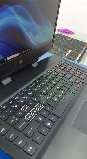 New Laptop HP Omen 17 16GB Intel Core i7 SSD 512GB