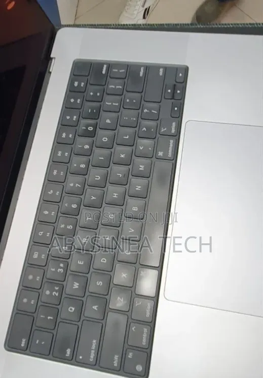 New Laptop Apple MacBook Pro 2021 M1 Max 32GB Apple M1 Max SSD 1T