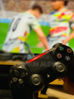 Ps4 Fat 2 Controllers With Games