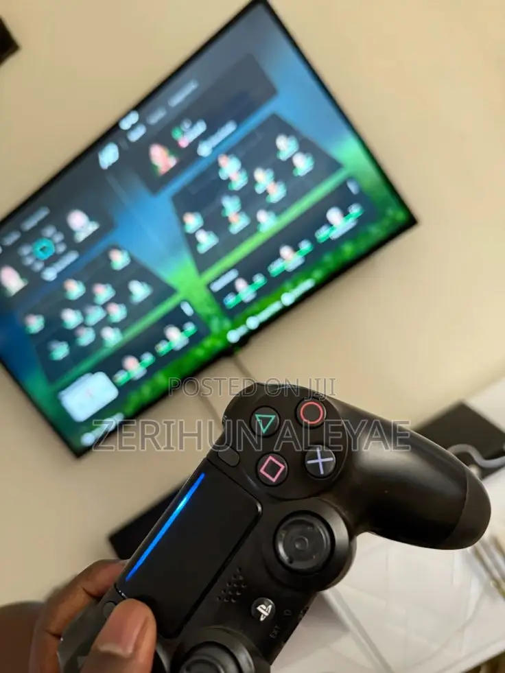 Playstation 4 Slim ጄልብሬክ የተደረገ በአሪፍ ዋጋ