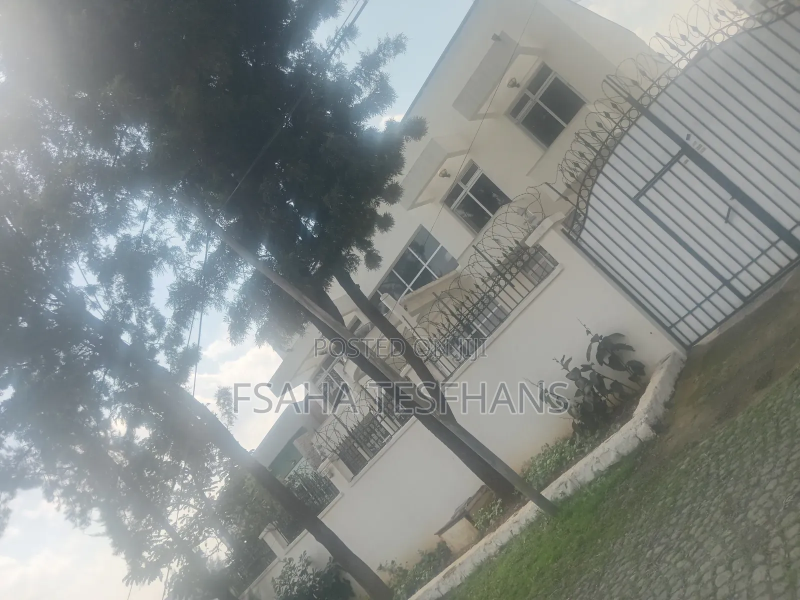 5bdrm House in G+1, Bole for rent