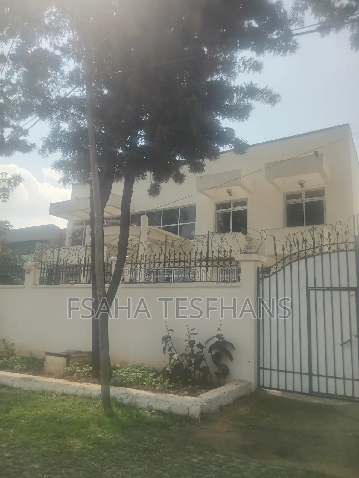 5bdrm House in G+1, Bole for rent