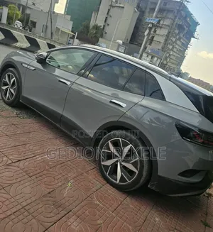 Volkswagen ID.4 2023 Gray