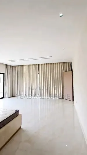 7bdrm House in Bole for sale