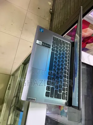New Laptop Lenovo Ideapad 3 8GB Intel Core i3 SSD 256GB
