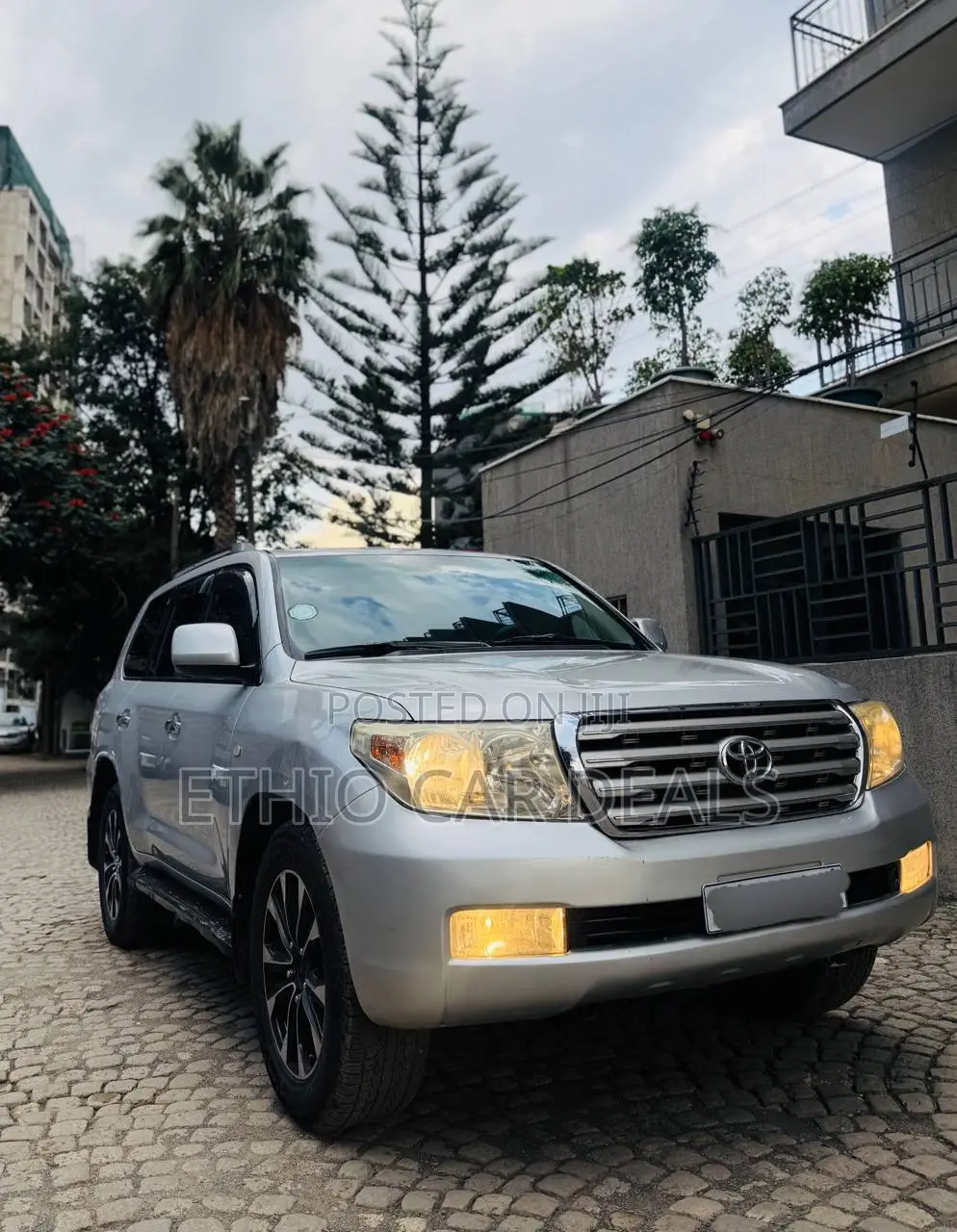 Toyota Land Cruiser 2009 Silver