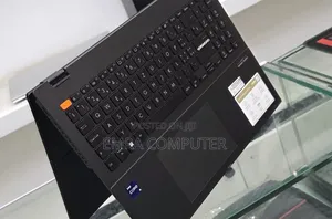 New Laptop Asus Vivobook 16 16GB Intel Core i9 SSD 1T