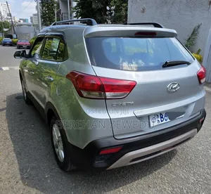 Hyundai Creta 2019 Silver