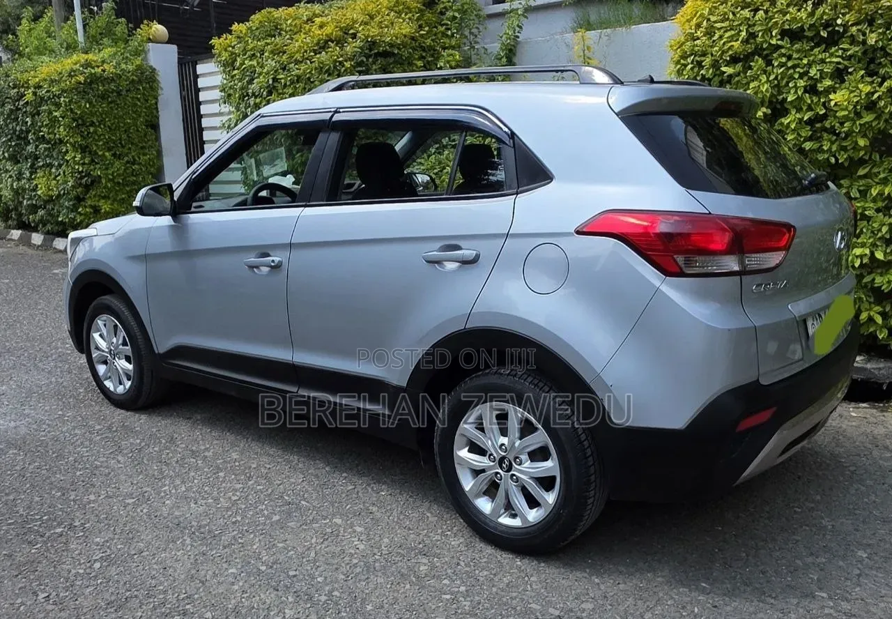 Hyundai Creta 2019 Silver