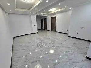 5bdrm Villa in የግል, Bole for sale
