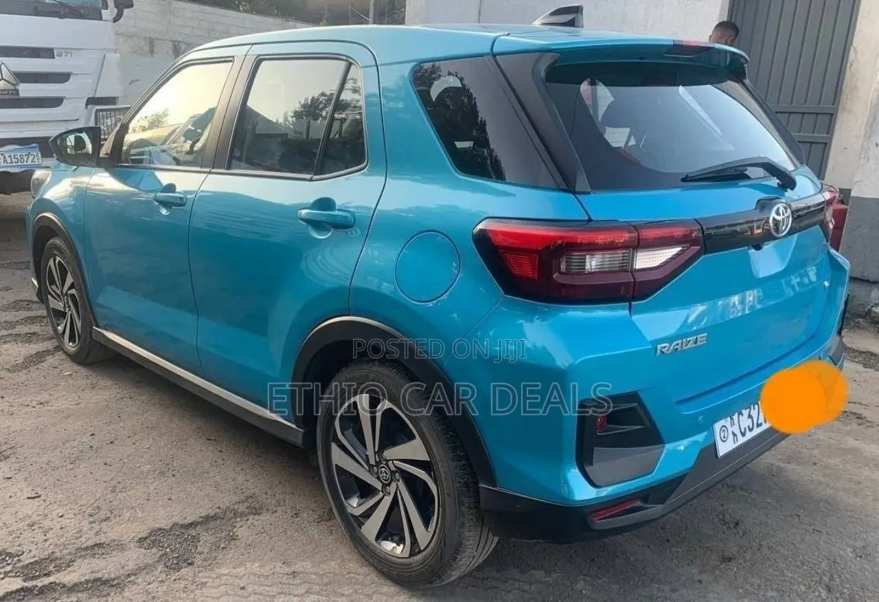 Toyota Raize 2022 Blue