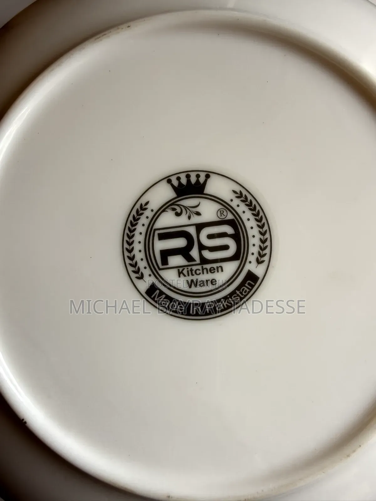 Premium RS Melamine Plates Set – የማይሰበር እና ጥራት ያለው የሳህን ስብስብ