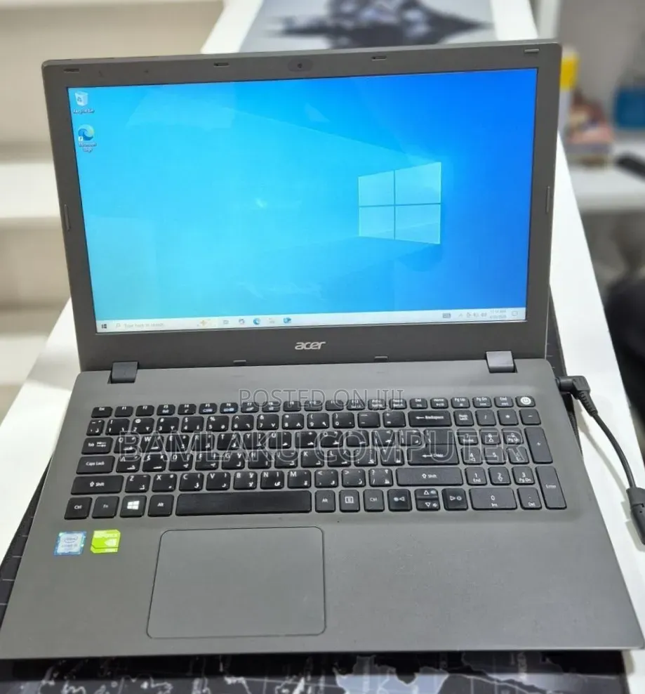 New Laptop Acer Aspire 5 8GB Intel Core i5 HDD 1T