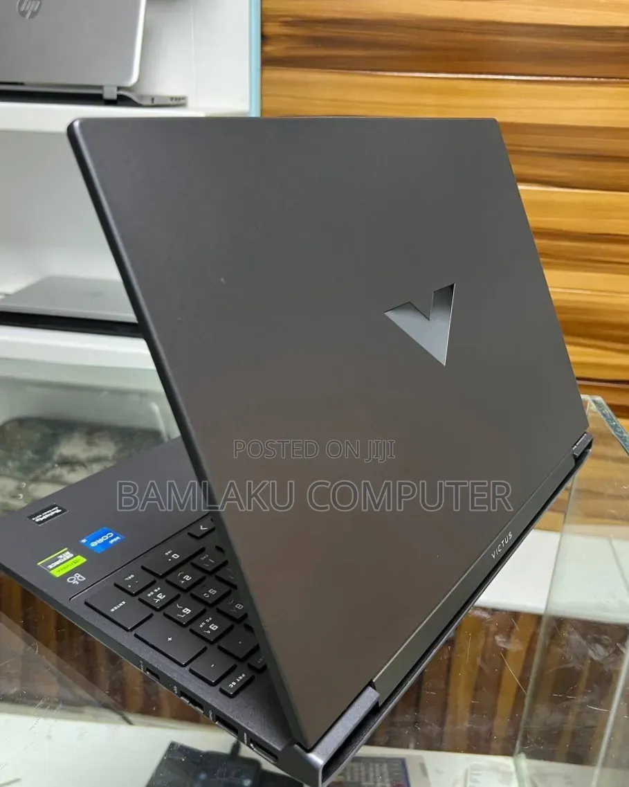 New Laptop HP Victus 15 16GB Intel Core i5 SSD 512GB
