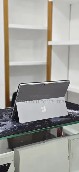 New Laptop Microsoft Surface Pro 7+ 16GB Intel Core i5 SSD 256GB