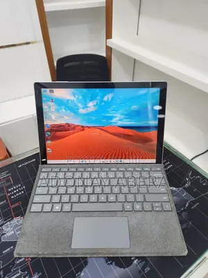 New Laptop Microsoft Surface 16GB Intel Core i5 SSD 256GB
