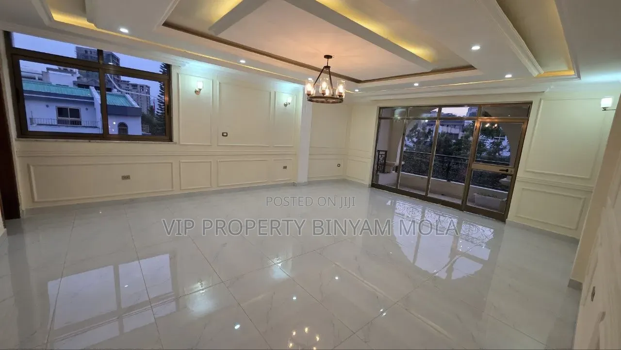 Furnished 7bdrm House in ዘመናዊ ቤት, Nifas Silk-Lafto for sale