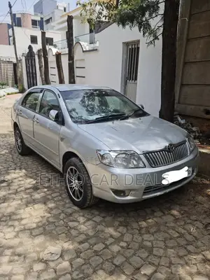 Toyota Corolla 2003 Silver