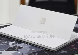 New Laptop Microsoft Surface Pro 7+ 16GB Intel Core i5 SSD 256GB