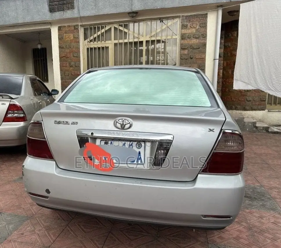 Toyota Corolla 2003 Silver