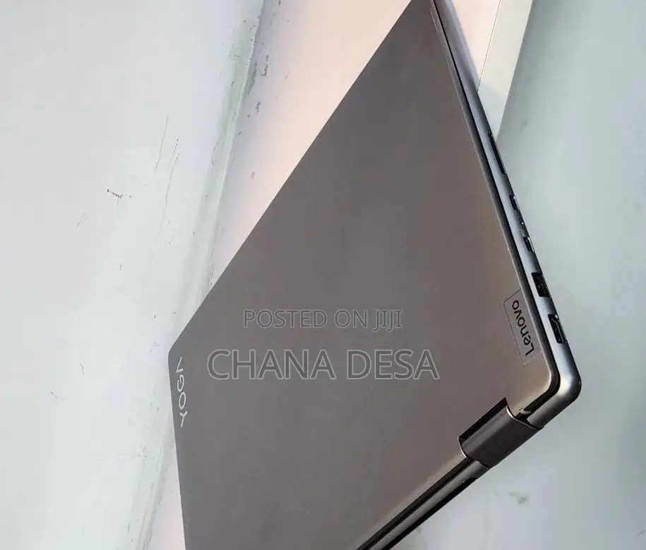New Laptop Lenovo Yoga 7i 16GB Intel Core i7 SSD 512GB