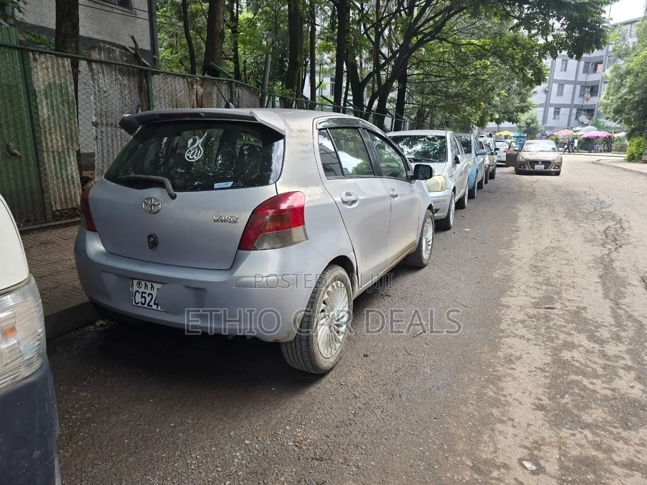 Toyota Yaris 2010 Silver