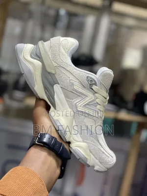 Skechers 9060 Shaggy Grey Cream Warm Cream