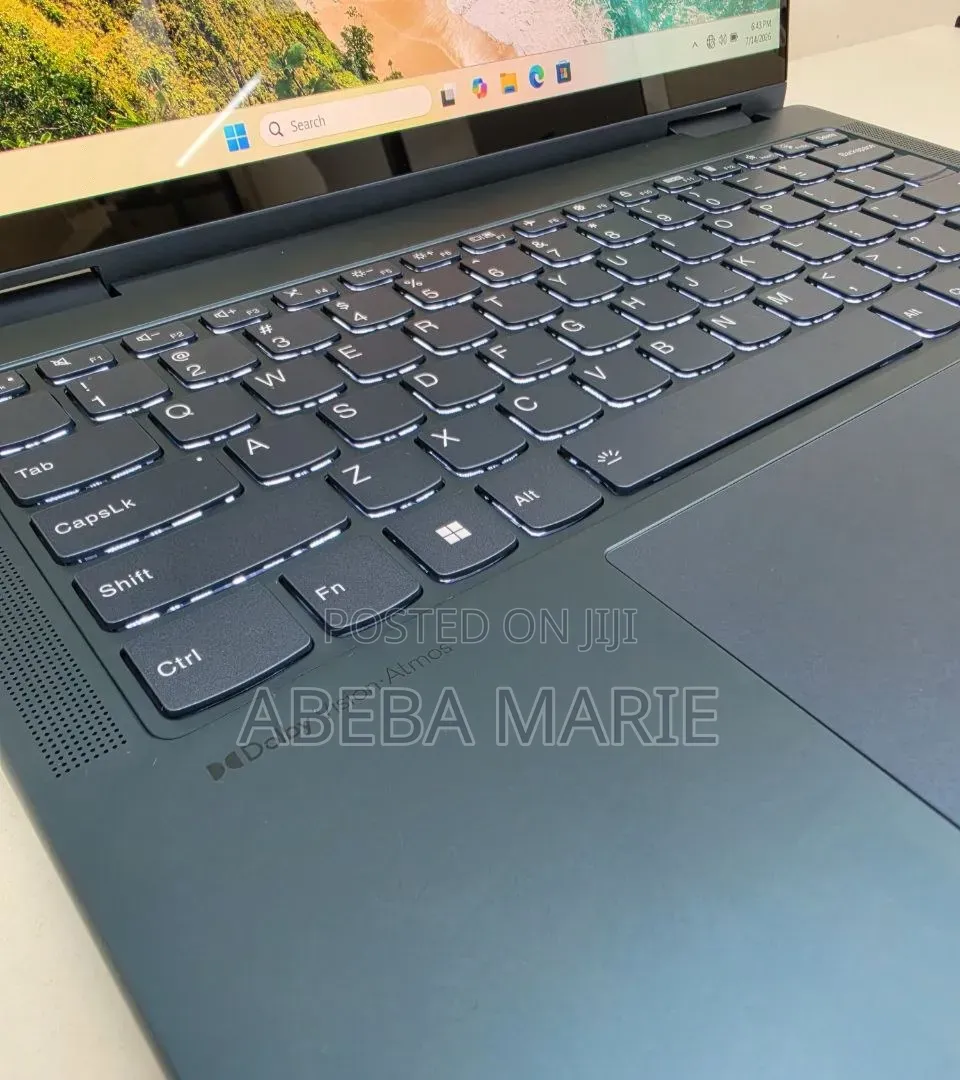 New Laptop Lenovo Yoga 7i 16GB Intel Core Ultra 5 SSD 512GB