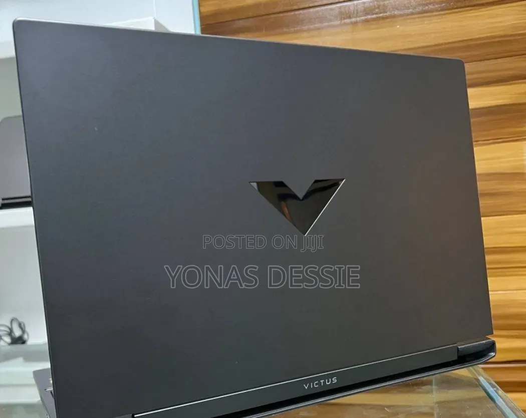 New Laptop HP Victus 15 16GB Intel Core i5 SSD 512GB