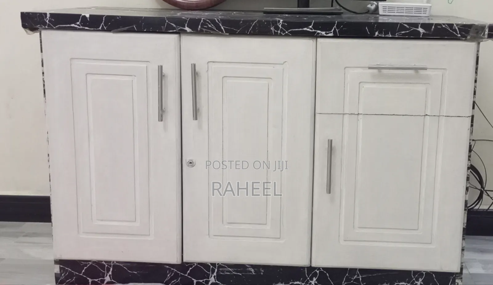Used Kitchen Storage Cabinet – 1.20m – Good Condition